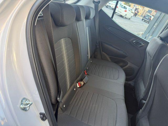 HYUNDAI i10 1.0 MPI AT Connectline