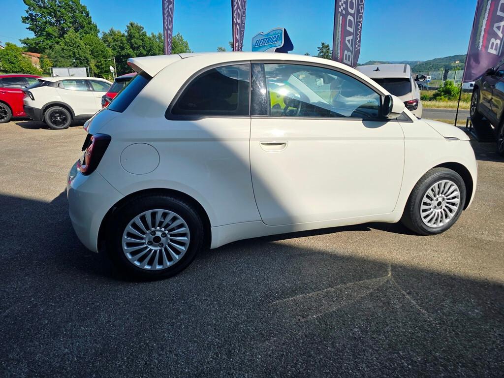 Fiat 500 500e 42 kWh Icon CON PREZZO REALE