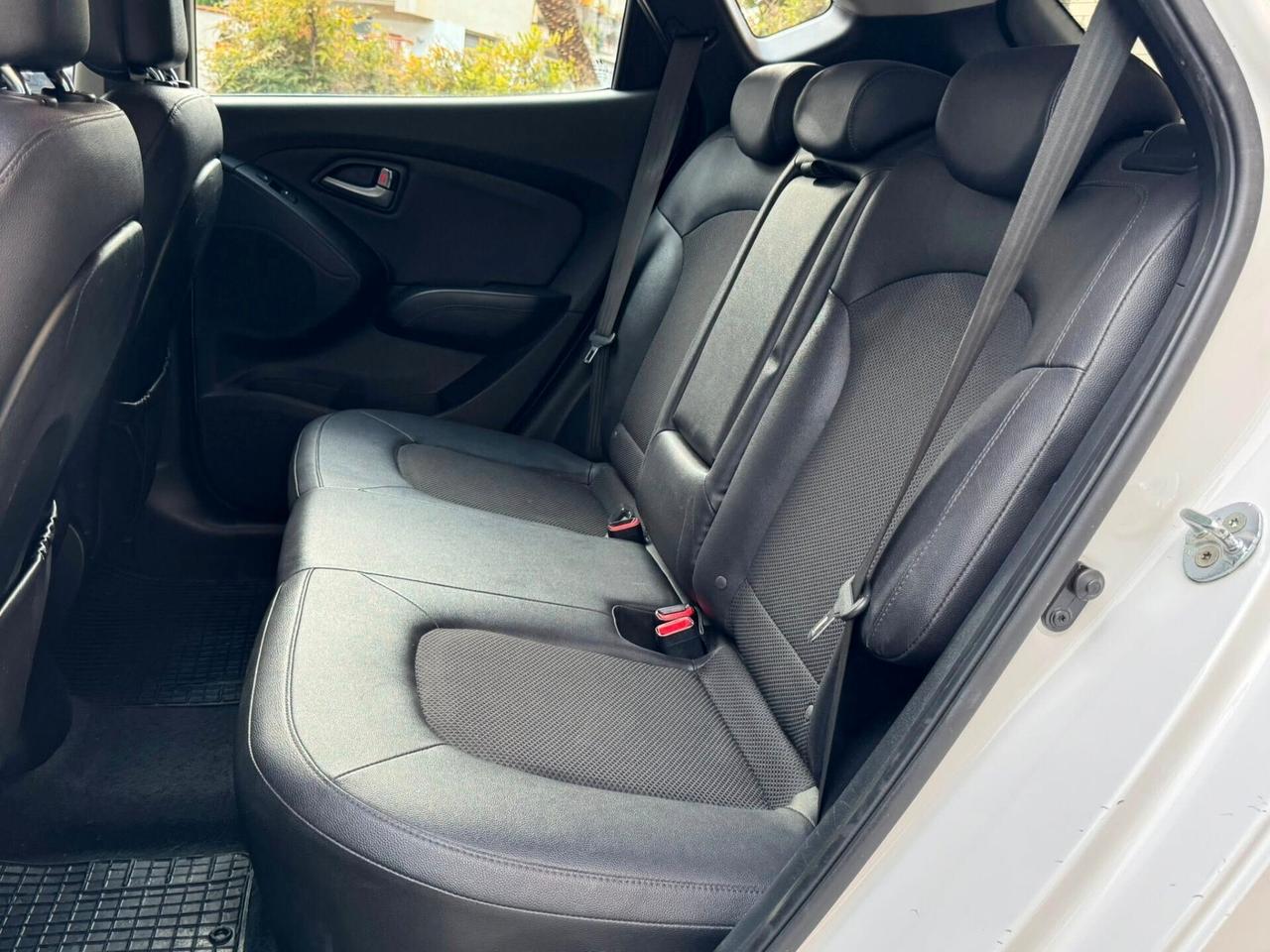 HYUNDAI IX35 1.7 CRDI 115 CV X-POSSIBLE NAVI+RETROCAMERA