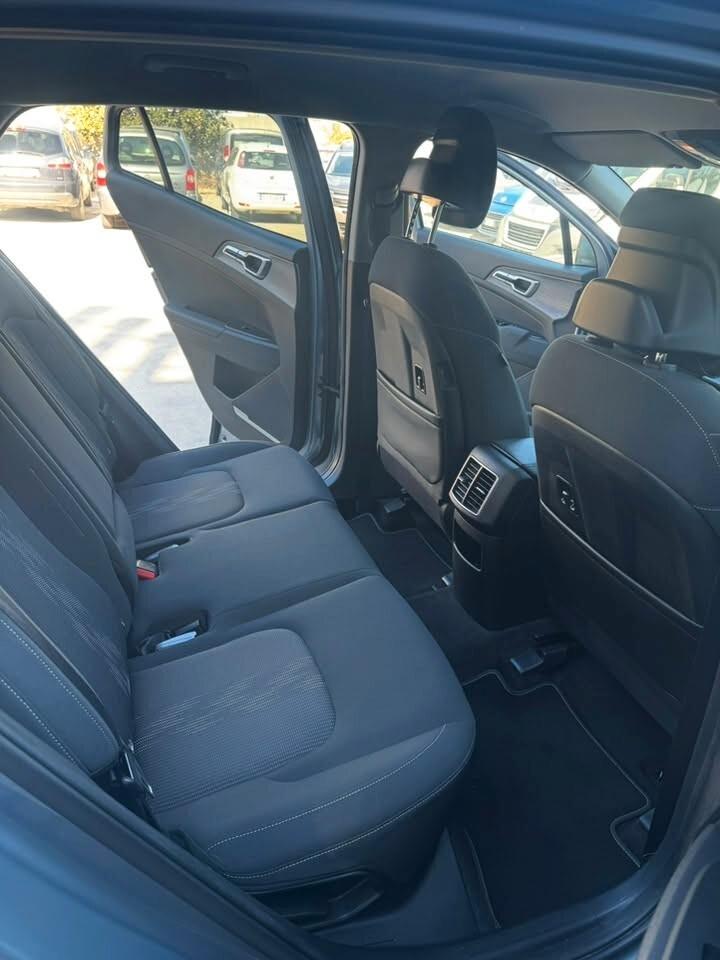 Kia Sportage 1.6 CRDi MHEV DCT Style