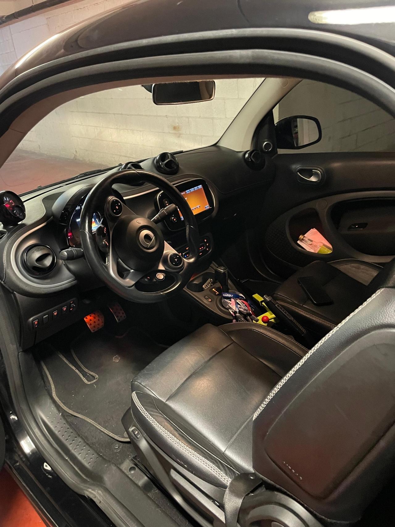 Smart ForTwo BRABUS 0.9 Turbo twinamic Xclusive