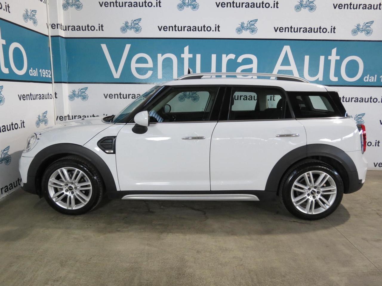 Mini One Countryman 1.5 Hype