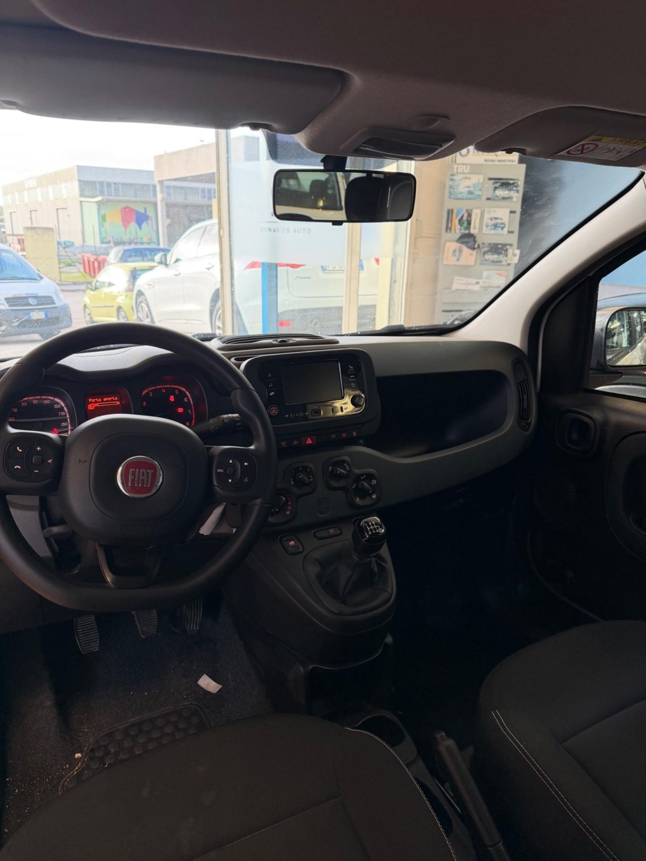 Fiat Panda 1.0 benzina 2024 NUOVA FULL OPTIONAL