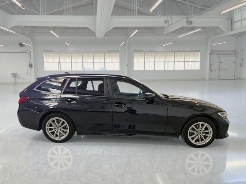 BMW 318 48V BUSINESS ADVANTAGE TOURING AUTO STATION WAGON