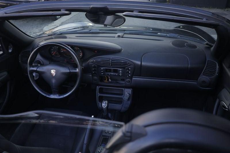 Porsche Boxster Porsche Boxster 2.7i 24V cat 162KW ANNO 2001