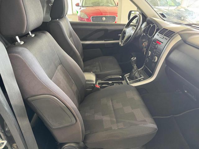 SUZUKI Grand Vitara 1.9 DDiS 3p. Special Edition