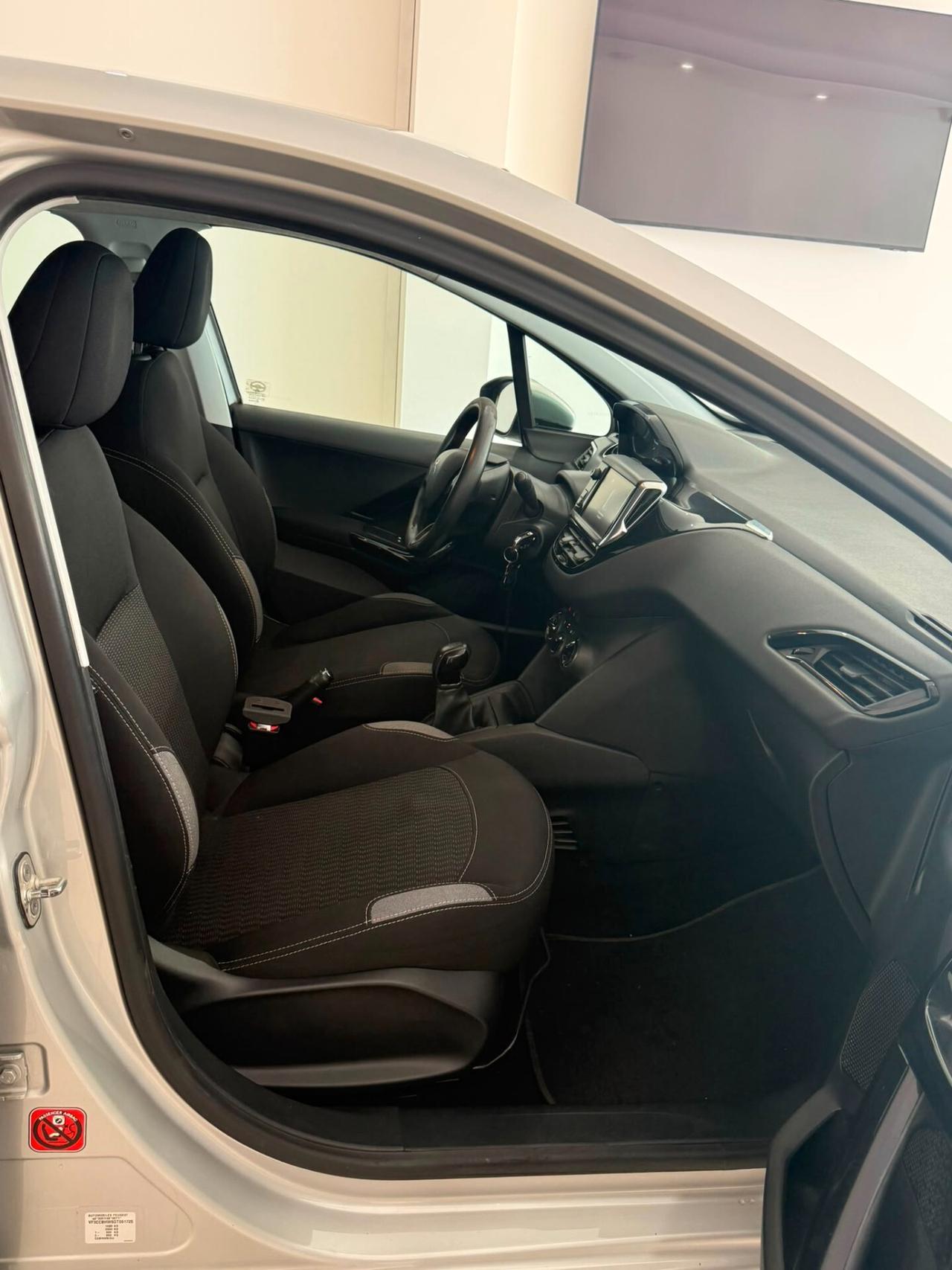Peugeot 208 1.6 DIESEL 75CV ALLURE PACK