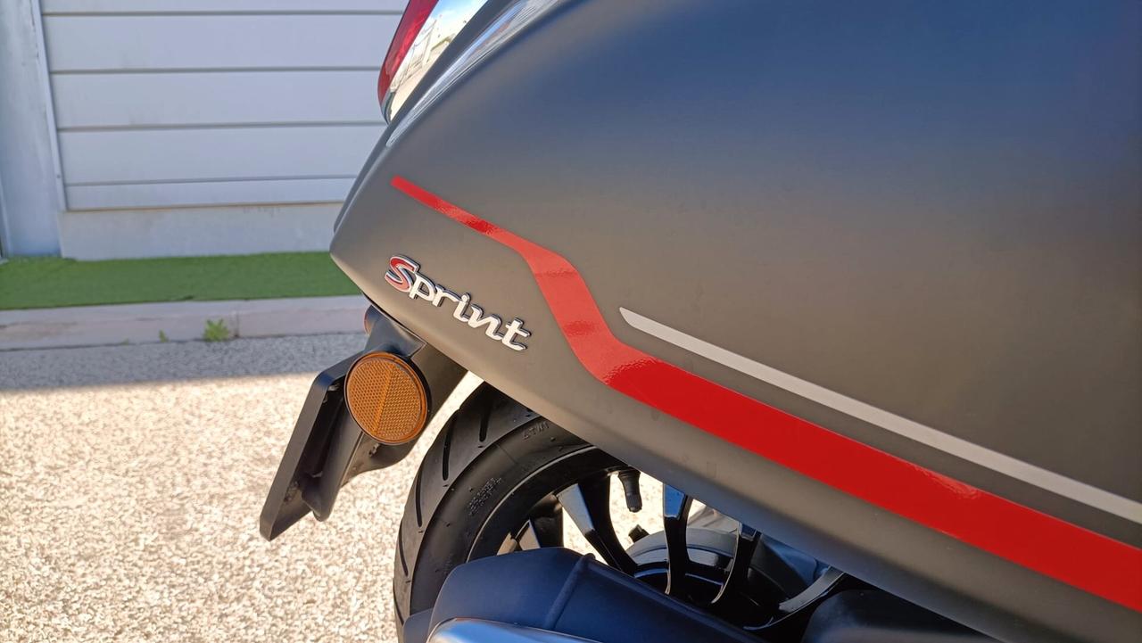 Piaggio Vespa Sprint Sport 50 NERO OPACO