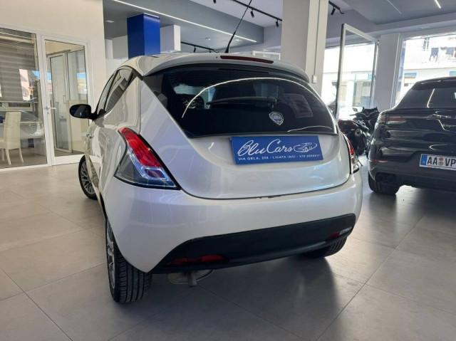 Lancia Ypsilon 1.2 8v Gold s&s 69cv