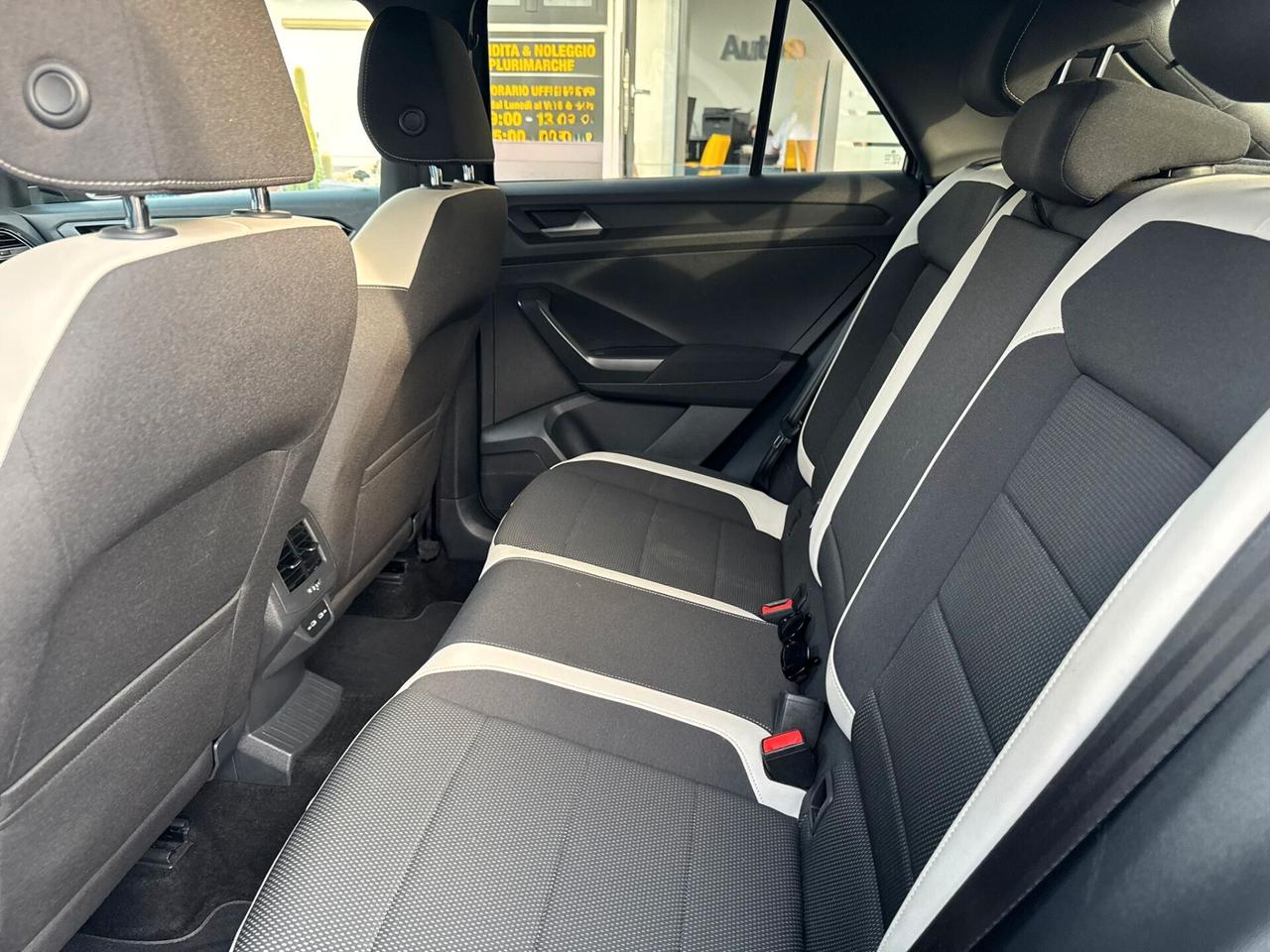 Volkswagen T-Roc 1.5 TSI ACT DSG Sport BlueMotion Technology
