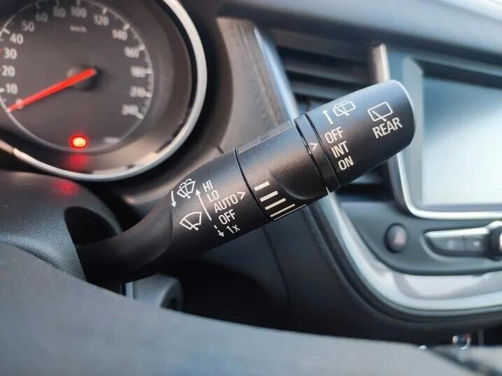 Opel Grandland X 1.2 Turbo 12V 130 CV Start&Stop aut. Design Line