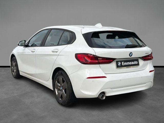 BMW 116 d 5p. Business Advantage