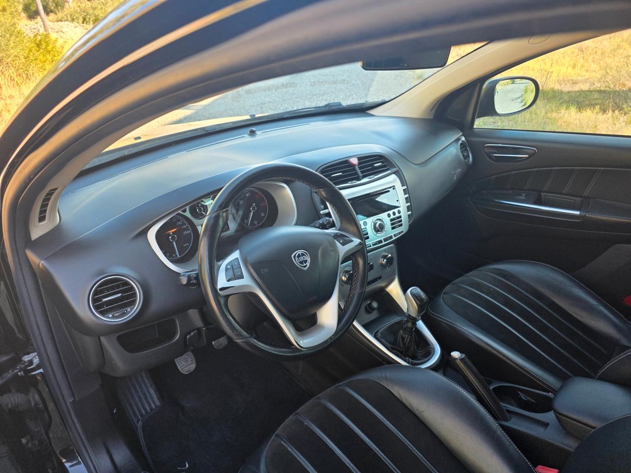 Lancia Delta 1.6 MJT DPF Platino
