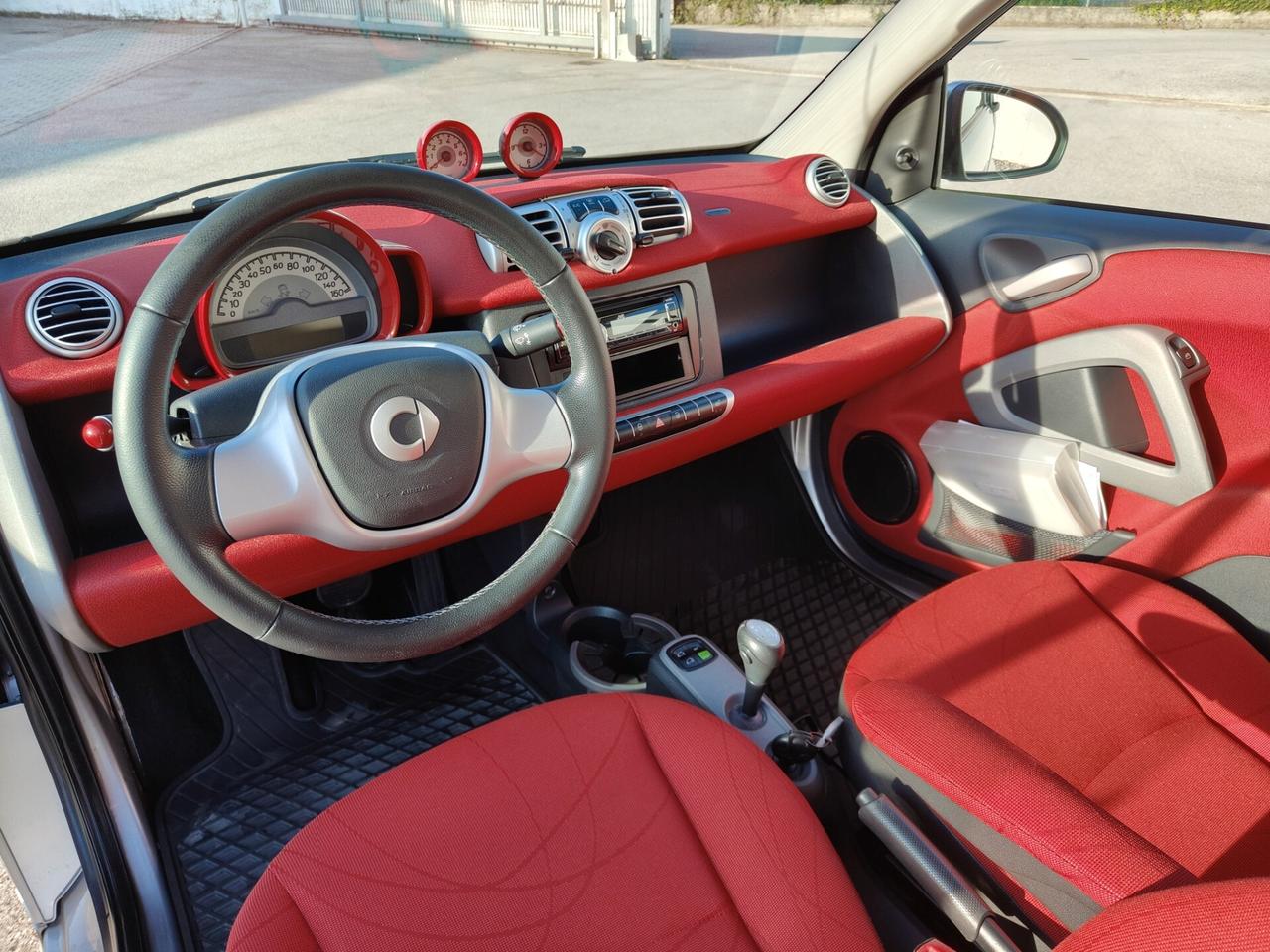 Smart ForTwo 1000 52 kW MHD cabrio passion