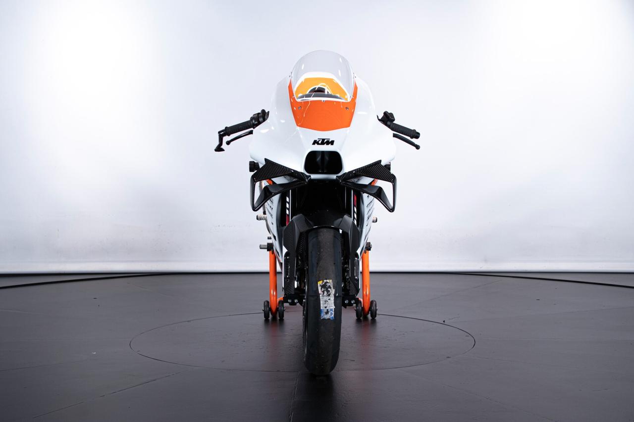 KTM RC 8C - 2024