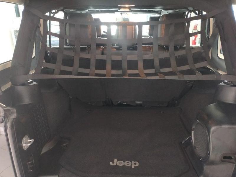 Jeep Wrangler Unlimited 2.8 Sahara OMOLOGATO PREPARATO 37