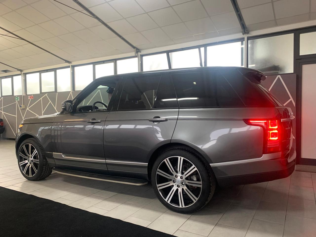 Land Rover Range Rover 3.0 TDV6 Vogue