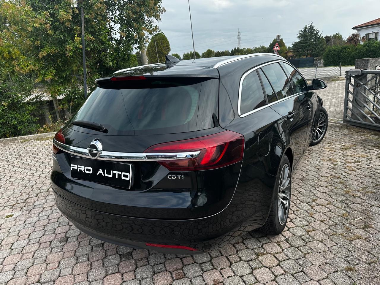 Opel Insignia 1.6 CDTI 136CV Sports Tourer aut. Cosmo