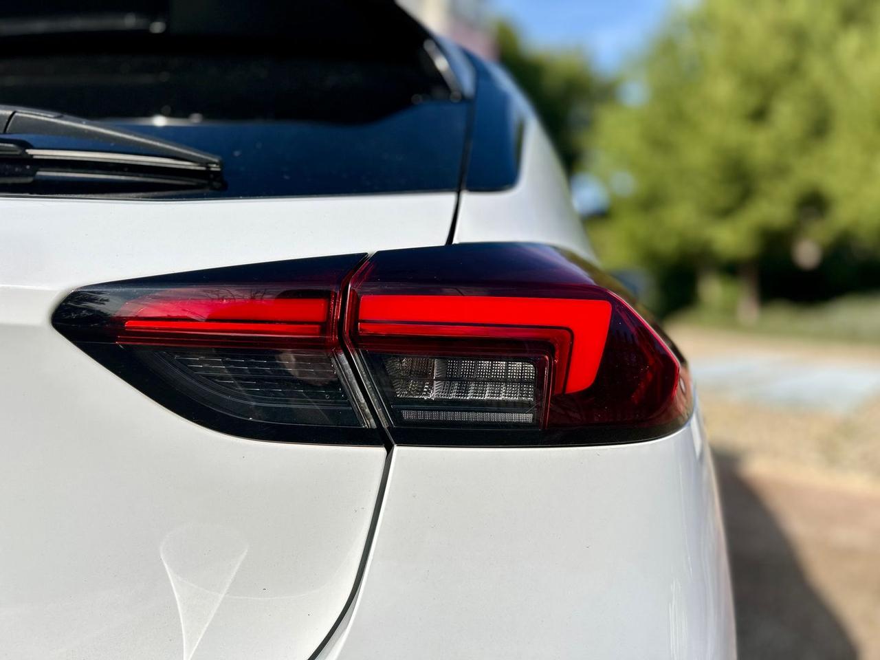 Opel Corsa 1.2 GS Line #8902