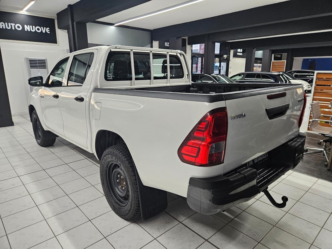 Toyota Hilux 2.4 d-4d Executive 4wd IVA ESCLUSA