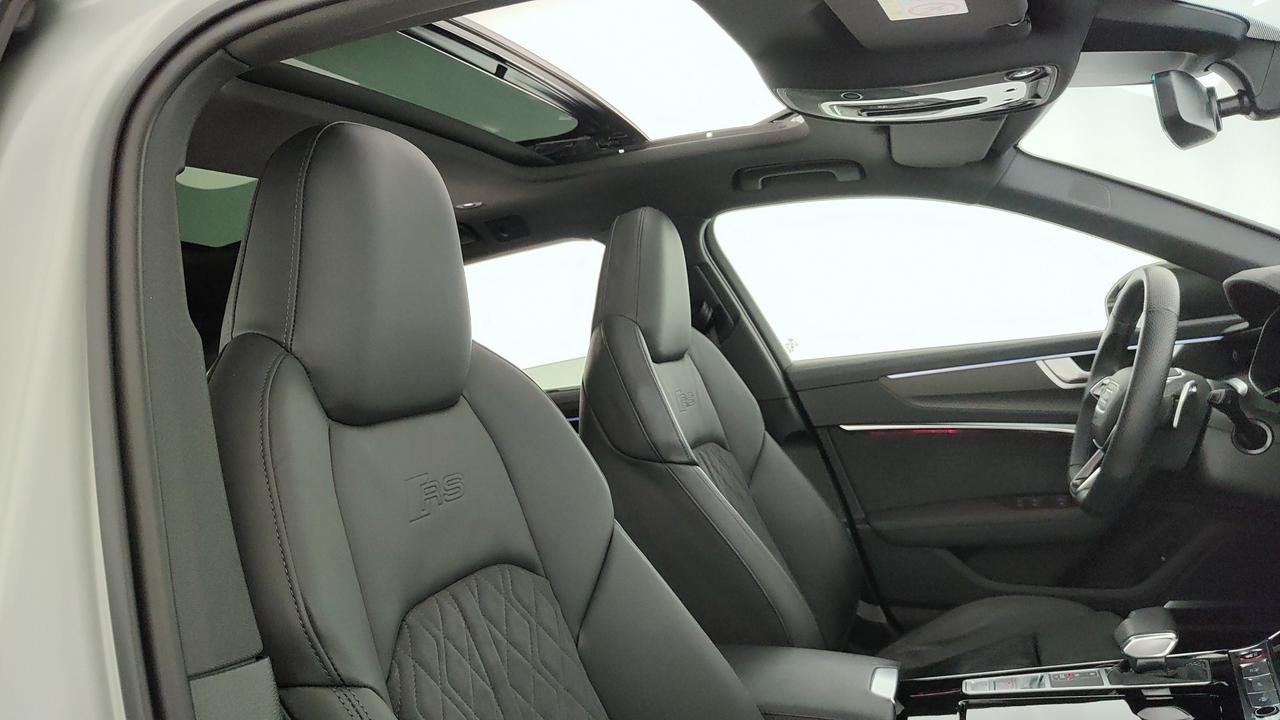 AUDI RS6 Avant 4.0 mhev performance quattro tiptronic