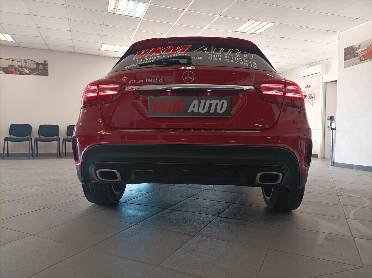 Mercedes GLA 180 AMG PREMIUM NEOPATENTATI