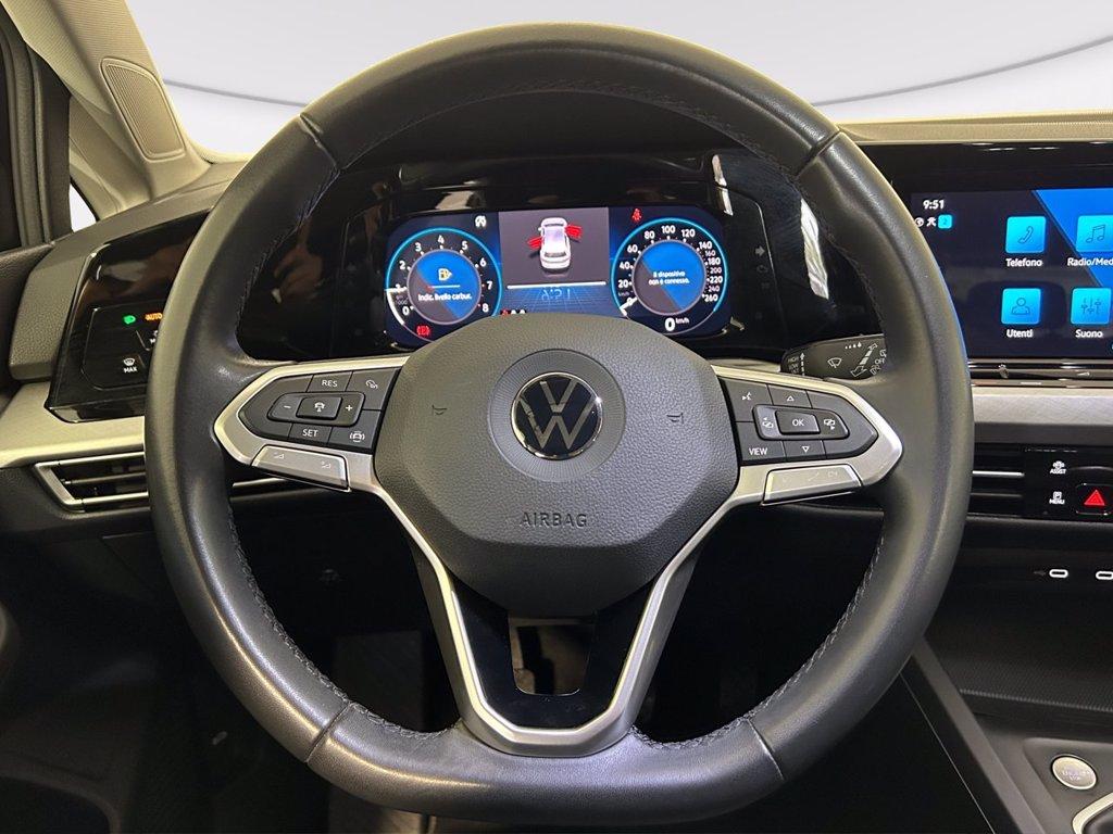 VOLKSWAGEN Golf 1.0 tsi evo life 110cv del 2022
