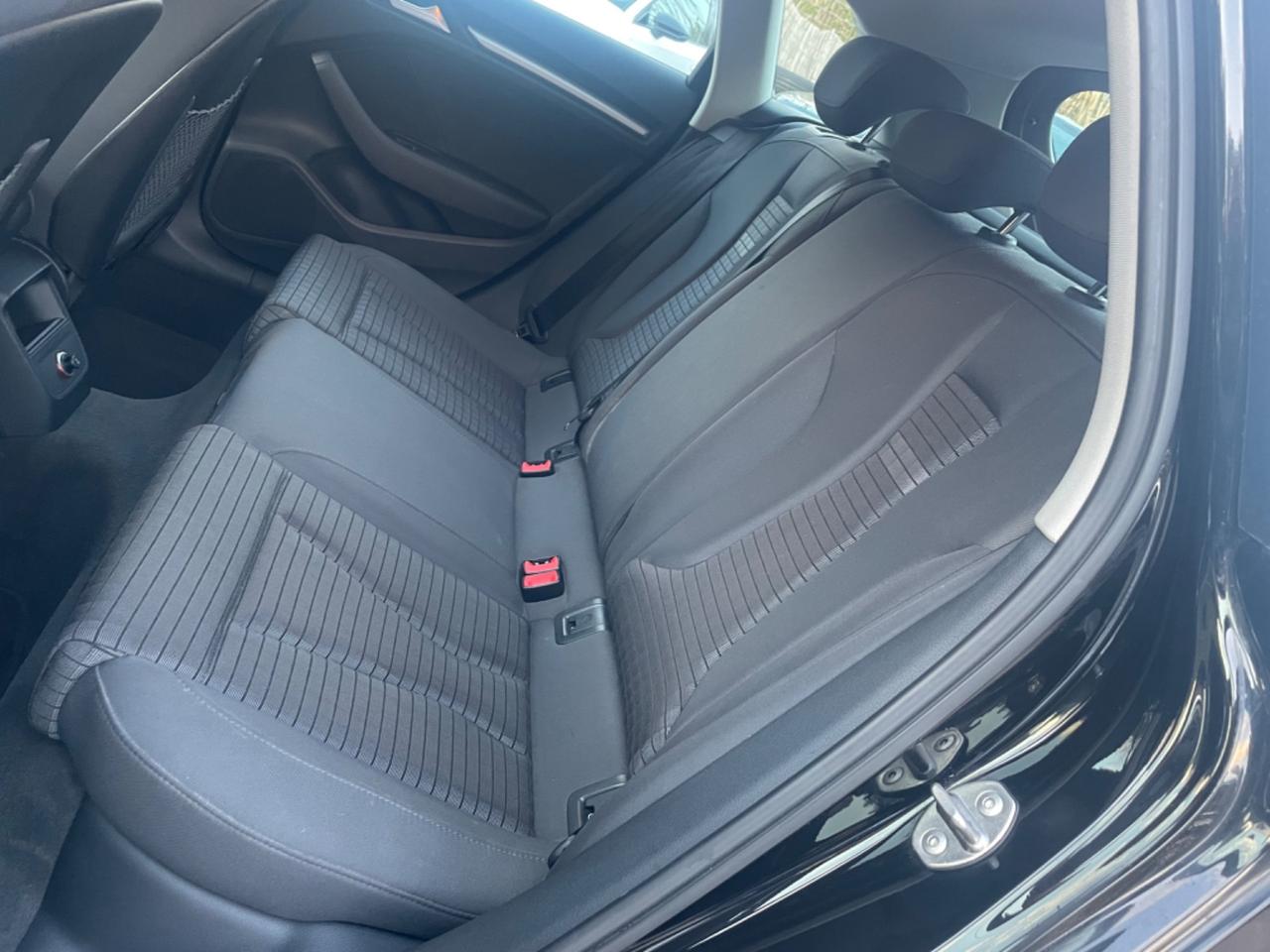 Audi A3 SPB 1.6 TDI ultra Attraction