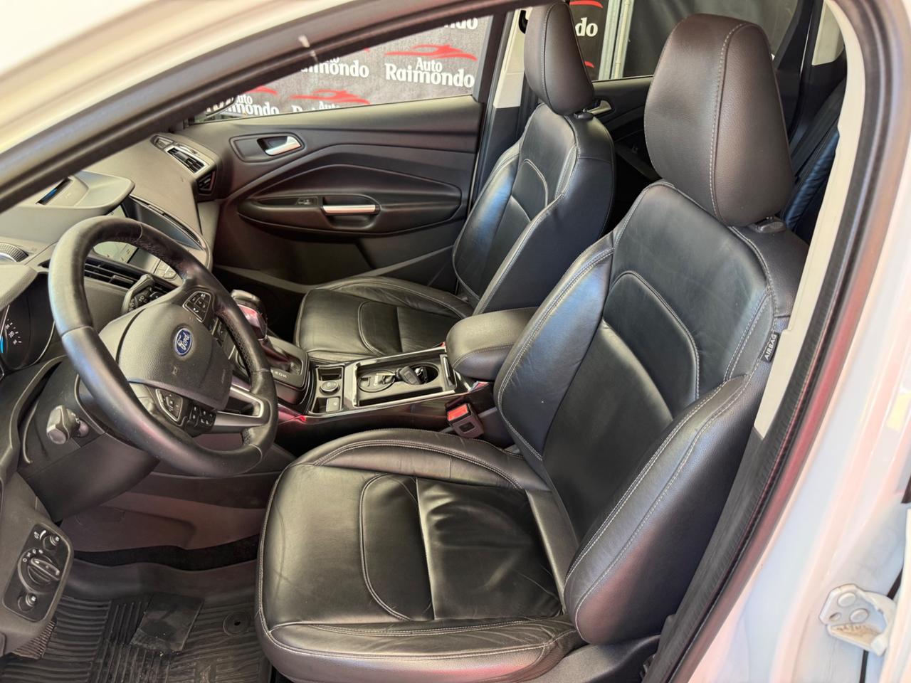 Ford Kuga 1.5 TDCI 120 CV S&S 2WD Powershift Edition