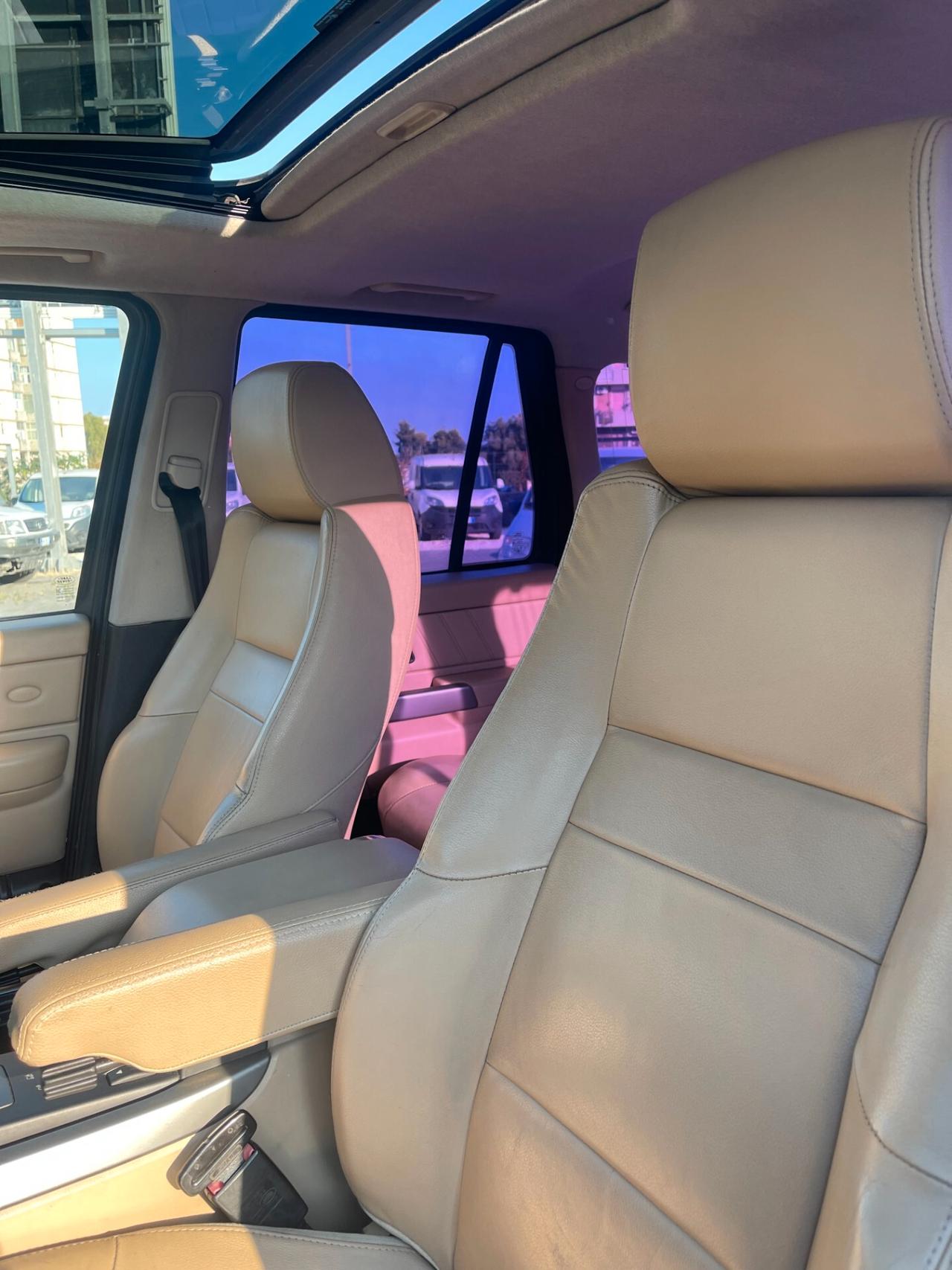 Range Rover Sport 2.7 TDV6 HSE