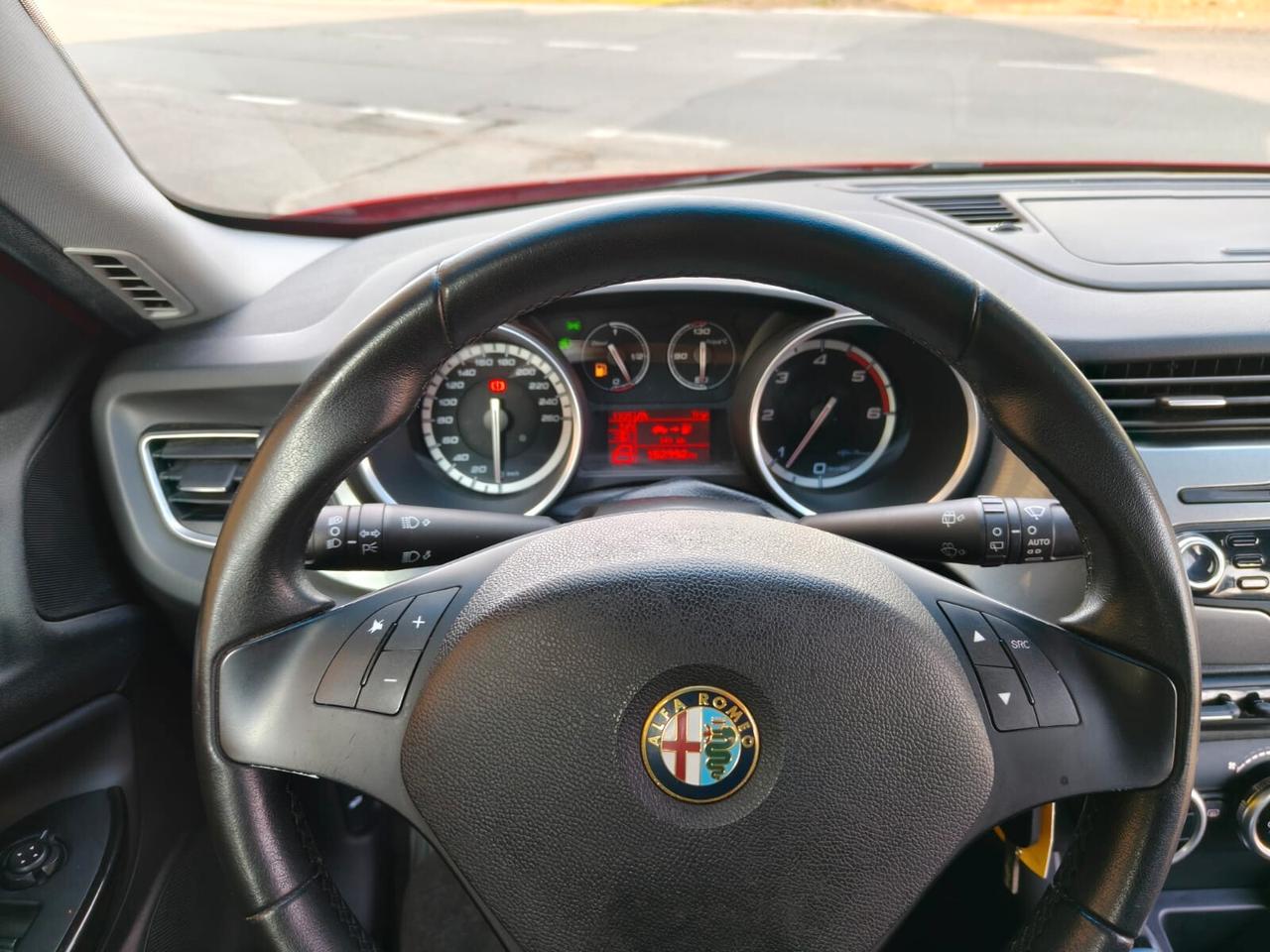 Alfa Romeo Giulietta 1.6 JTDm-2 105 CV Distinctive