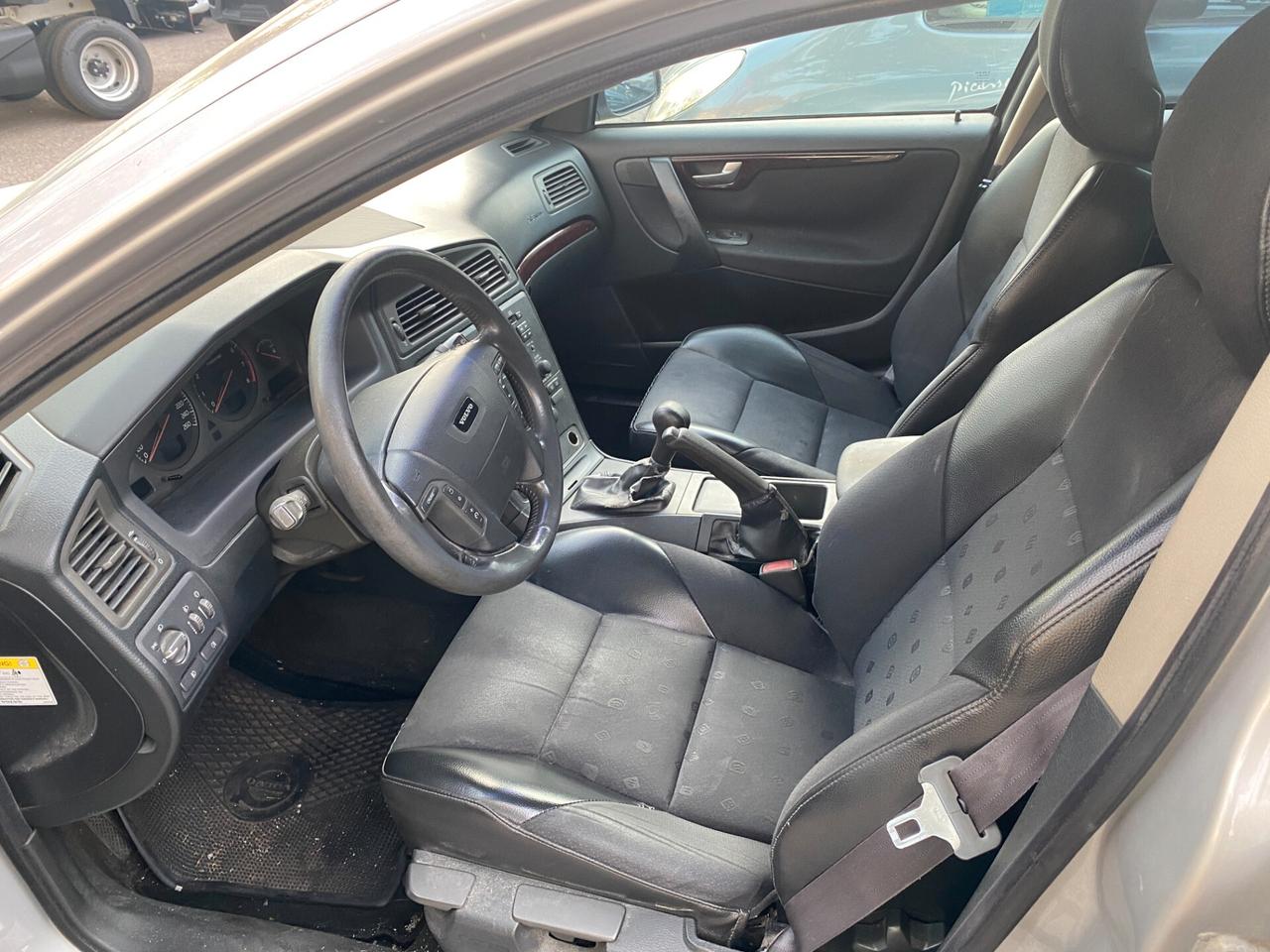 Volvo V70/XC70 V70 2.0i turbo 20V cat Benzina/Metano