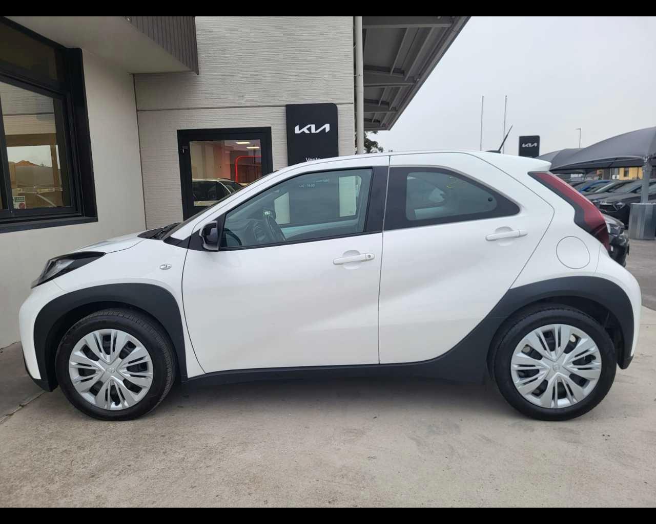 TOYOTA Aygo X - Aygo X 1.0 Active 72cv