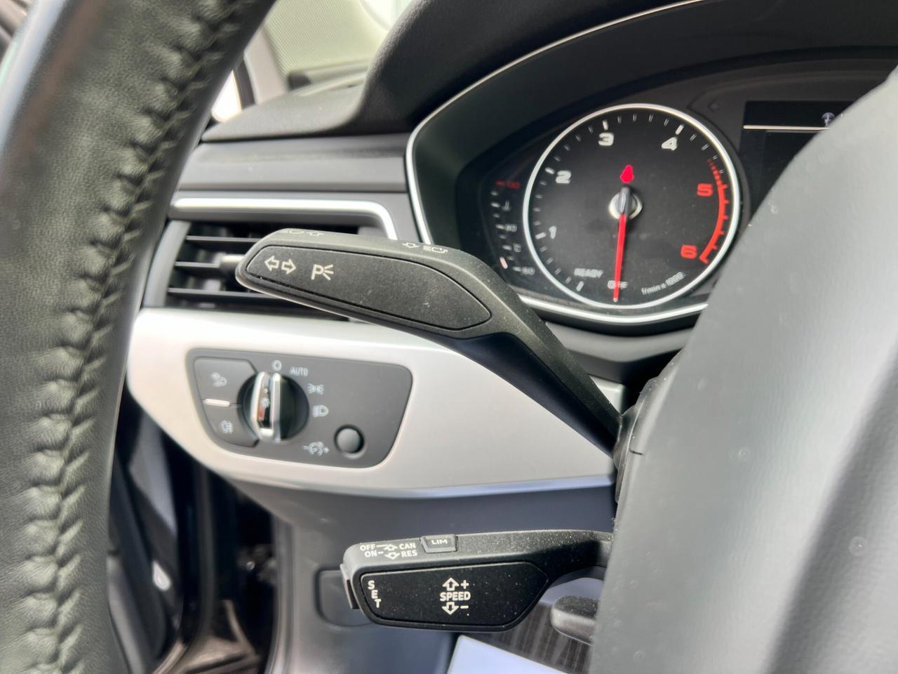 Audi A4 2.0 TDI 150 CV S tronic Business Sport