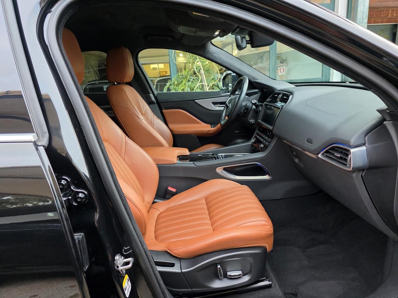 Jaguar F-Pace 2.0 D 240 CV AWD aut. Portfolio