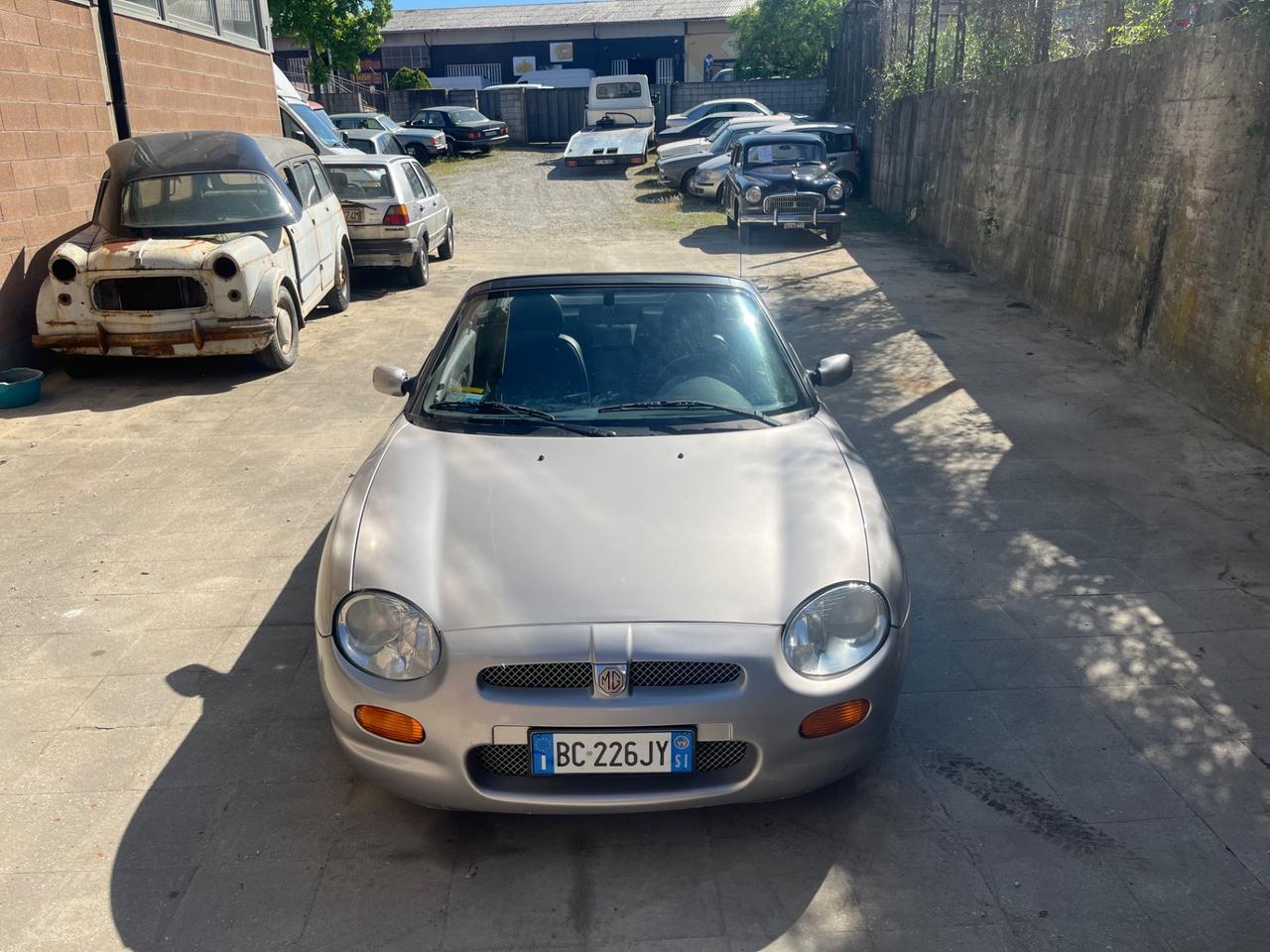 Mg MGF 1.8 spider DA SISTEMARE