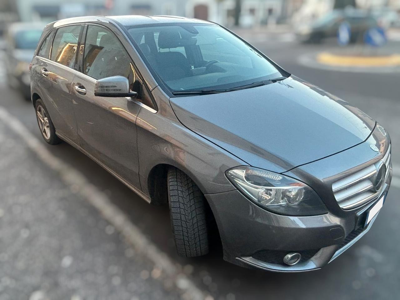 Mercedes-benz B 180 CDI - ANCHE PER NEOPATENTATI