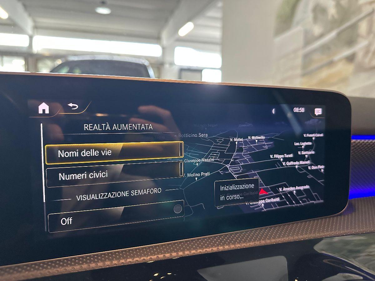 MERCEDES A 180 d Automatic Sport - LUCI AMBIENT - SED.RISCALD - RETROCAMERA -