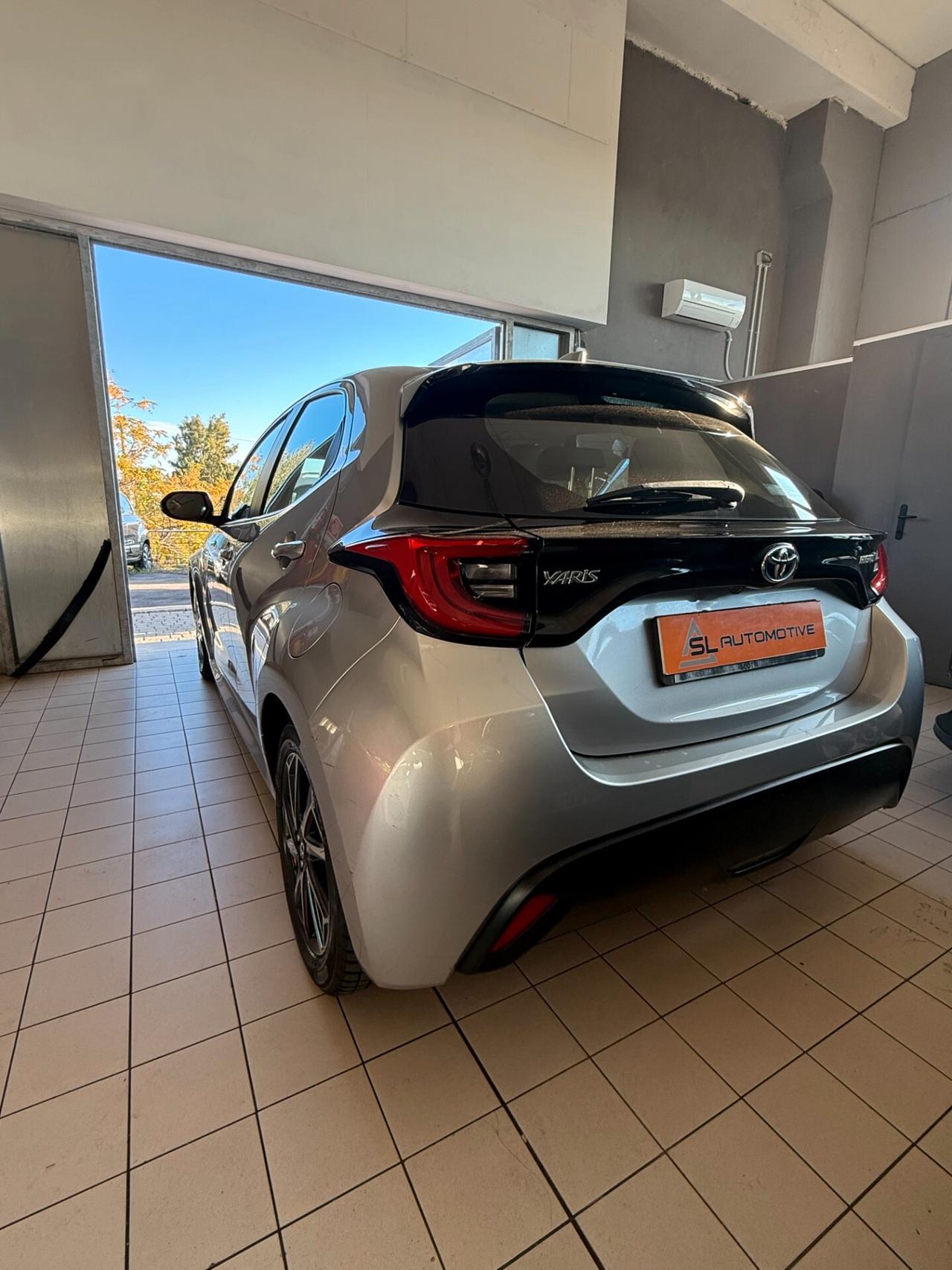 Toyota Yaris 1.5 Hybrid 5 porte Premiere