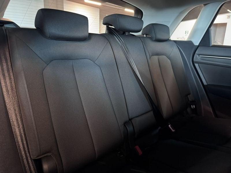 Audi Q3 35 TDI Business Plus
