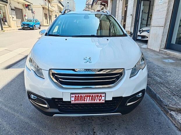 PEUGEOT 2008 1.6 Hdi 120 cv*PELLE/NAVI*-11/2015