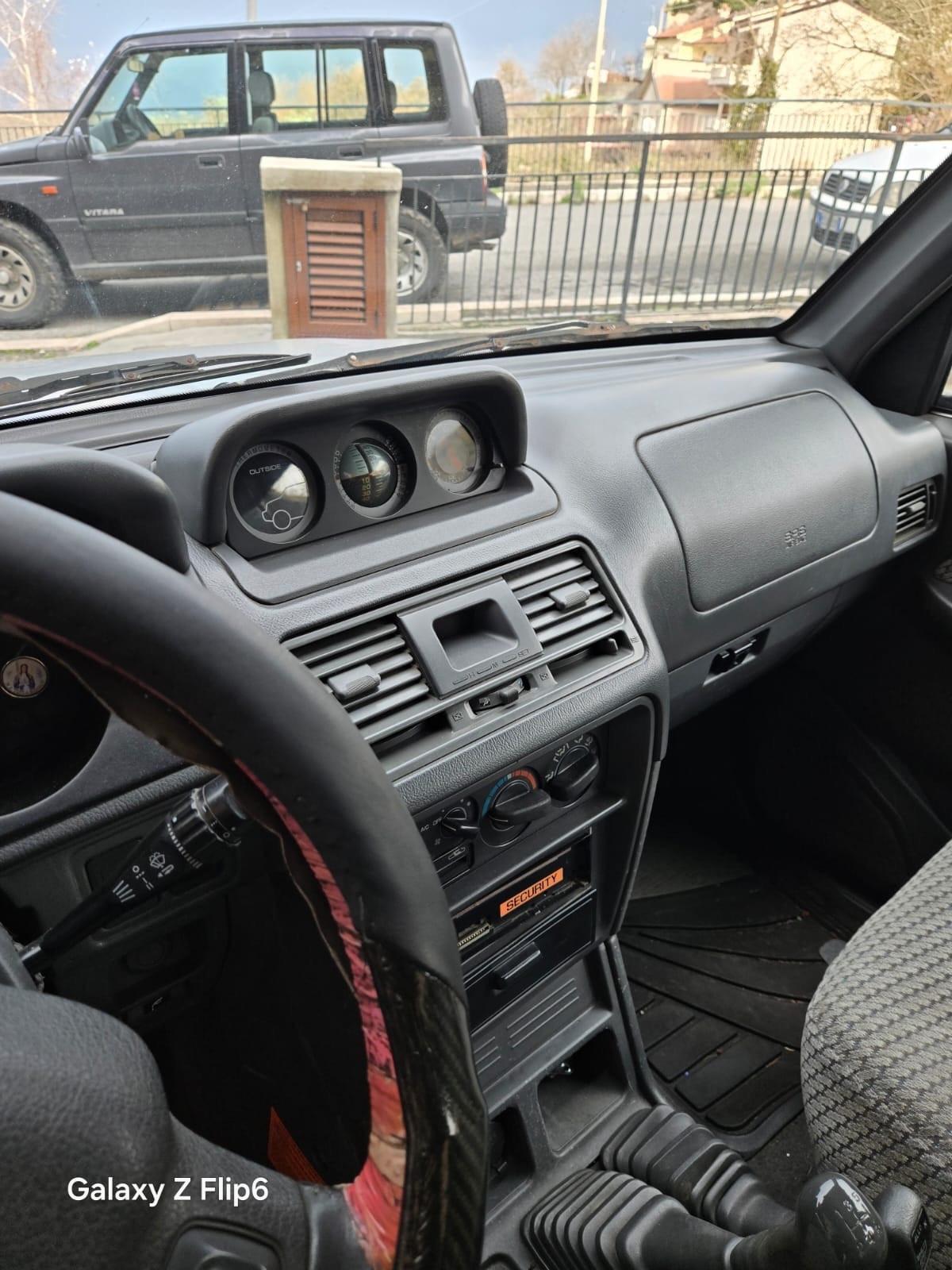 Mitsubishi Pajero 2.5 TDI Metal-top S.S. GLS Focus