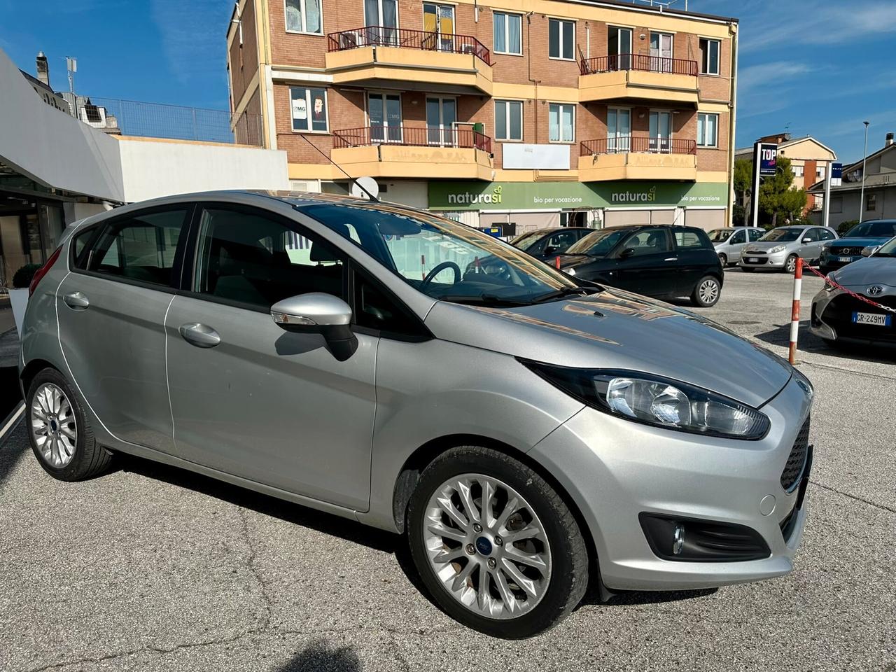 Ford Fiesta 1.5 TDCi 5 porte