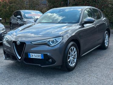 Alfa Romeo Stelvio 2.2 Turbodiesel 180 CV AT8 RWD Business