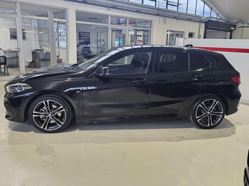 BMW Serie 1 118d 5p. M Sport -iva esposta - 12 mesi garanzia della Casa Madre