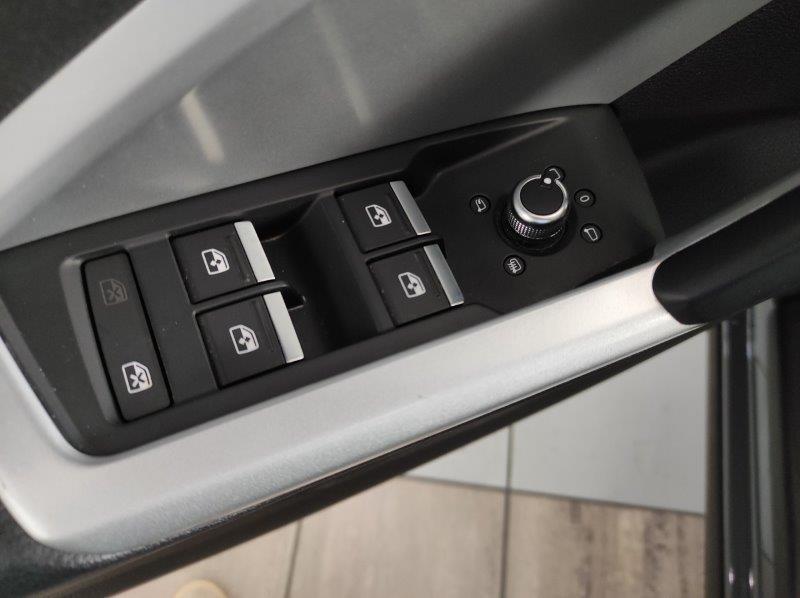 AUDI Q3 2ª serie - Q3 35 TDI quattro S tronic Business