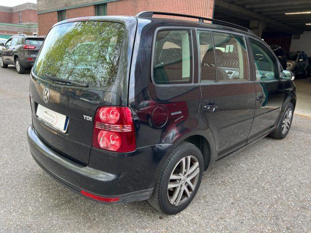 VOLKSWAGEN Touran Highline 7 posti