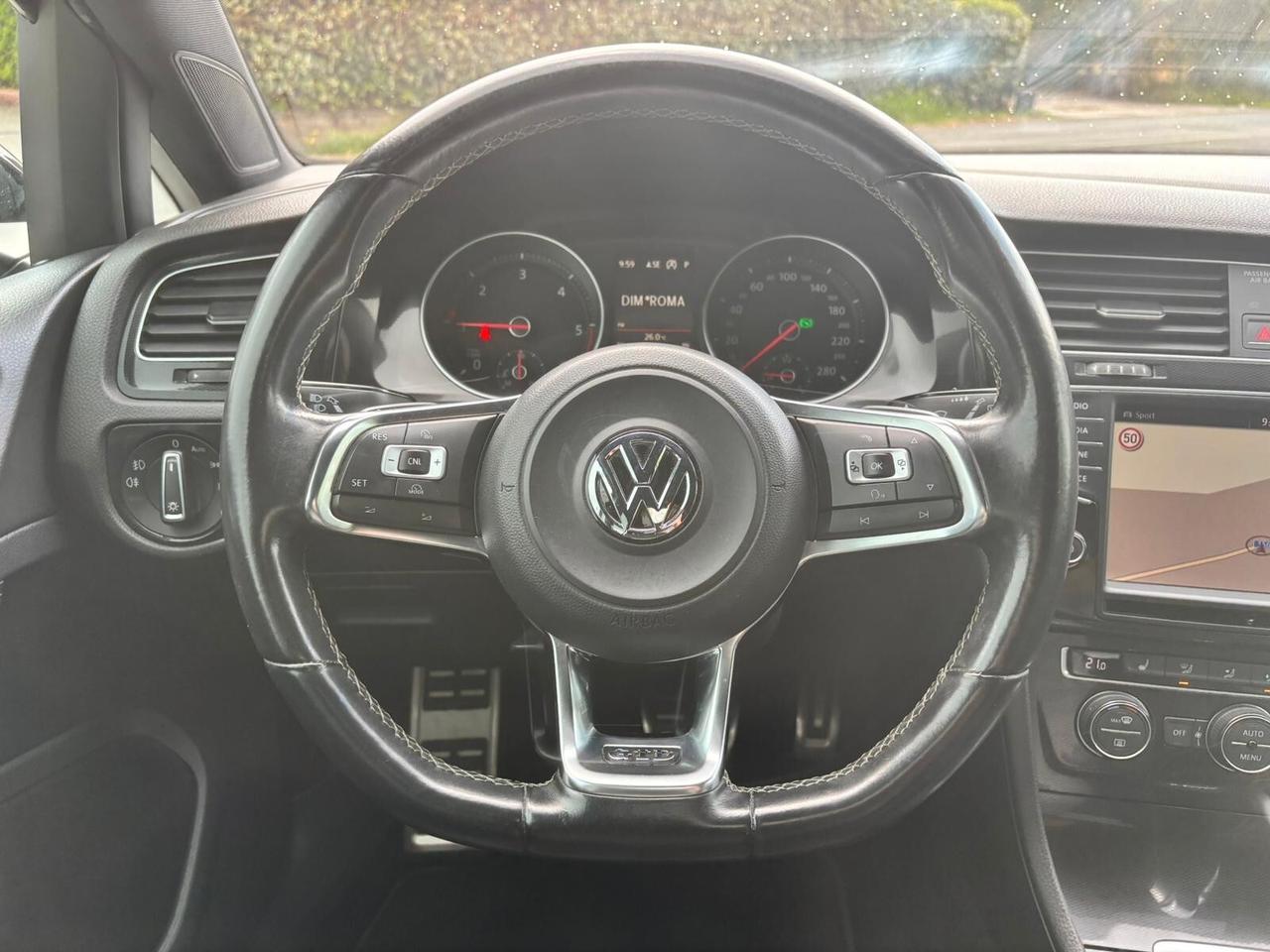 Volkswagen Golf GTD 2.0 TDI DSG 5p. BlueMotion Technology