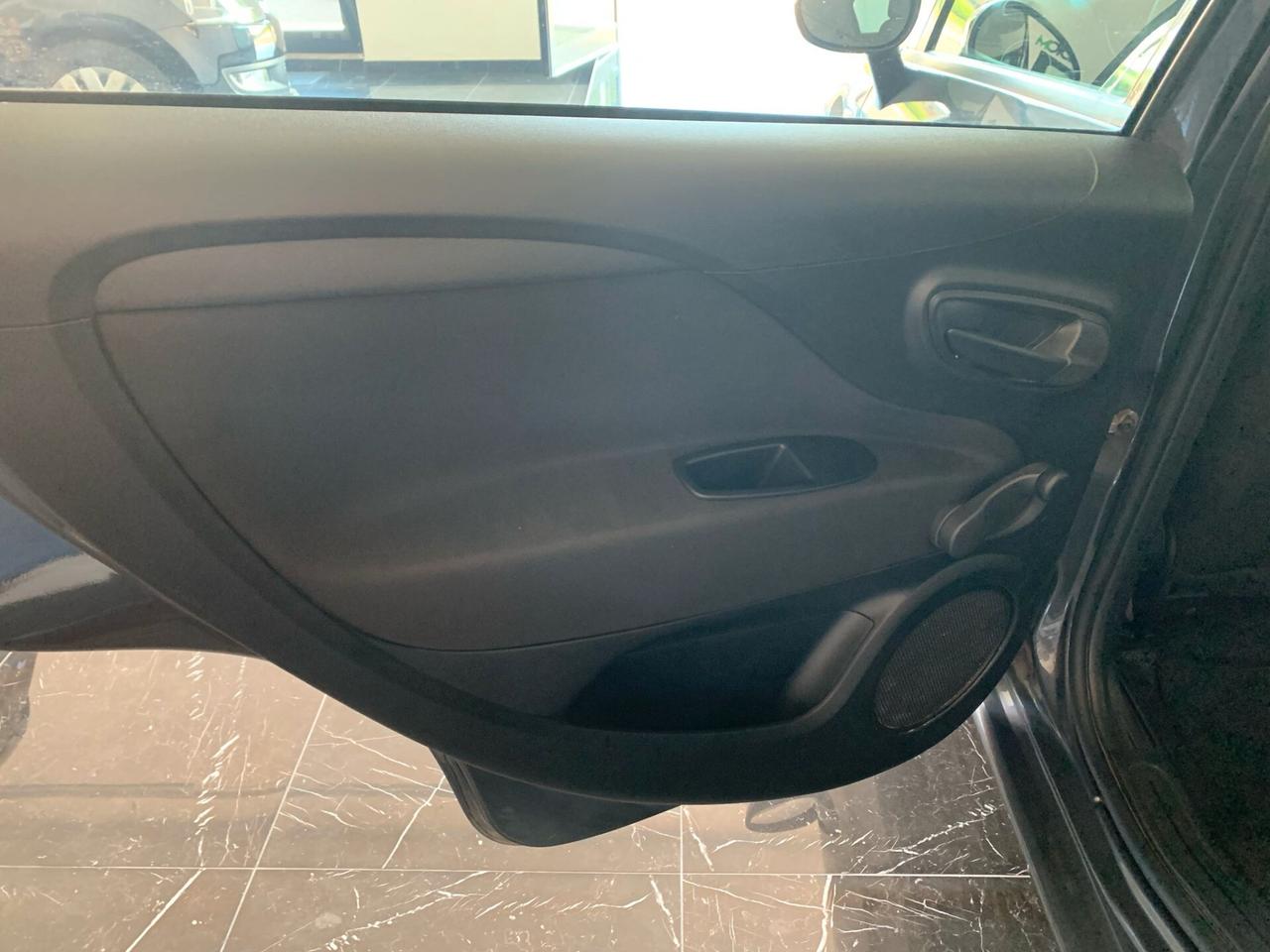 Fiat Punto 1.3 MJT II S&S 95 CV 5 porte
