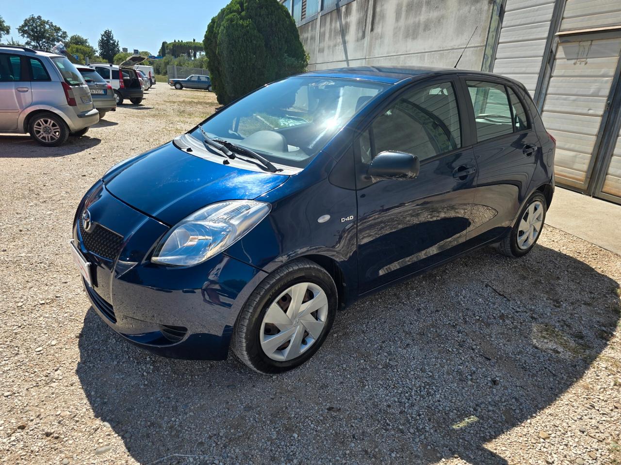 Toyota Yaris 1.4 D-4D 5 porte AUTOMATICA Sol 90cv